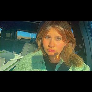 Meet your Posher, Annika